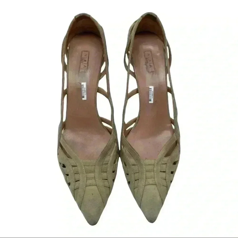 Alaia Paris made in Italy suede kitten heel pointed tor